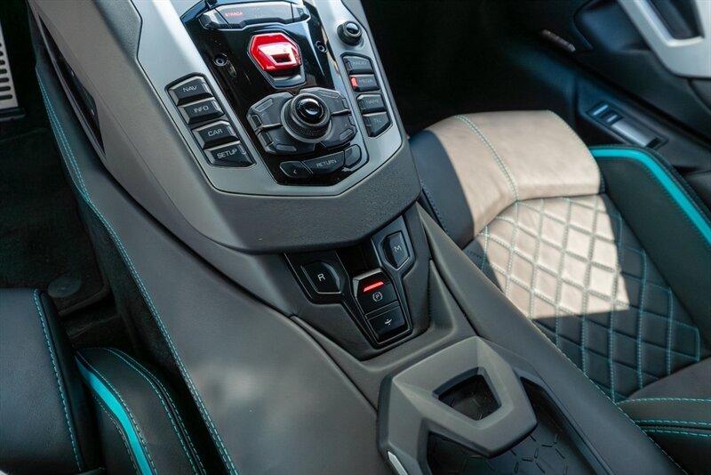 2018 Lamborghini Aventador