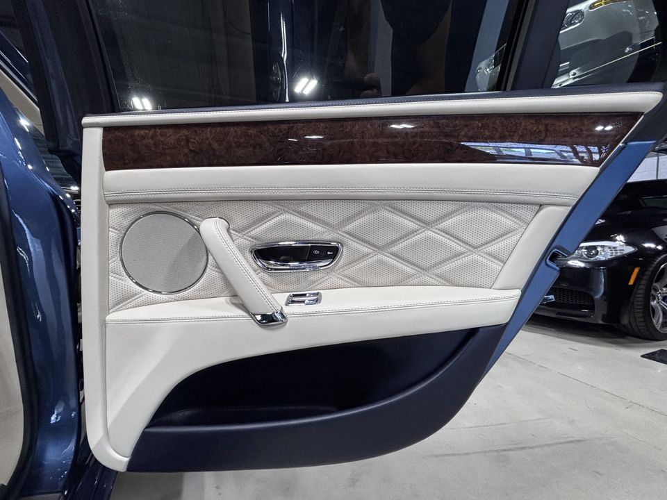 2014 BENTLEY FLYING SPUR