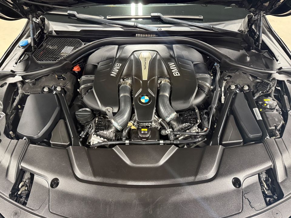 2016 BMW 750I XDRIVE