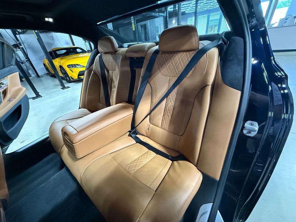 2016 BMW 750I XDRIVE