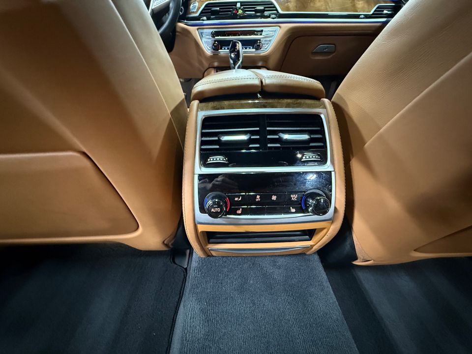 2016 BMW 750I XDRIVE