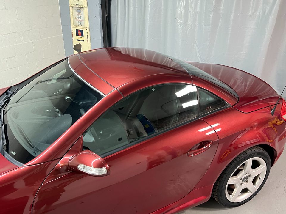 2005 Mercedes-Benz SLK