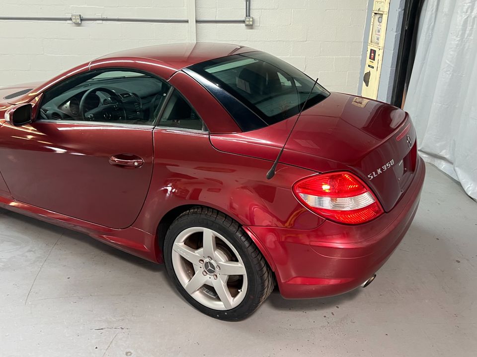 2005 Mercedes-Benz SLK