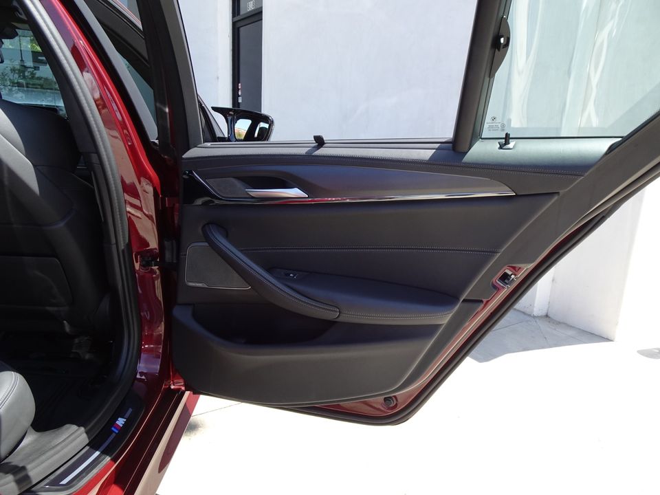 2022 BMW M5