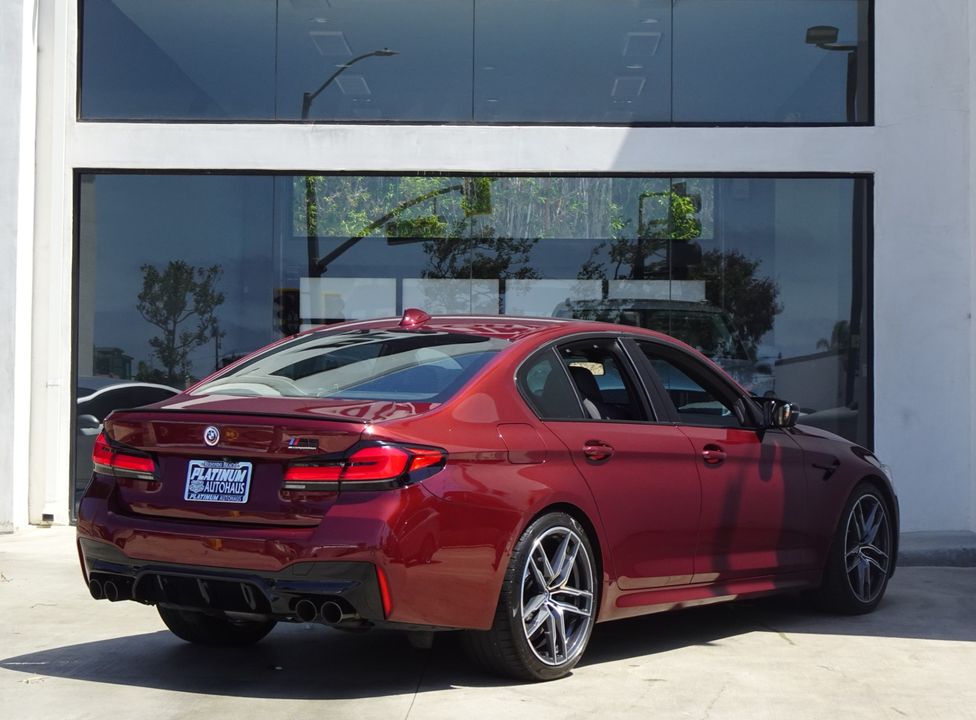 2022 BMW M5